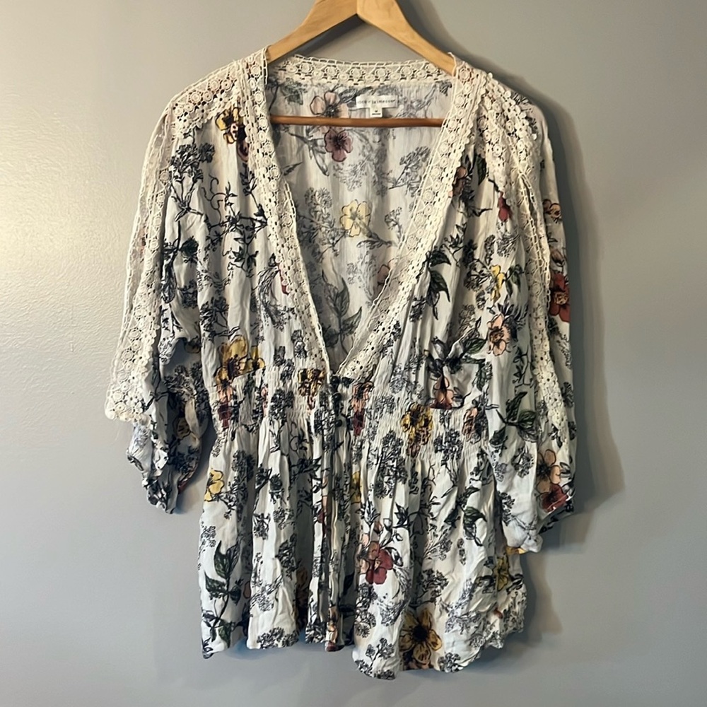 Buckle— Coco and Jaimeson Floral Kimono
